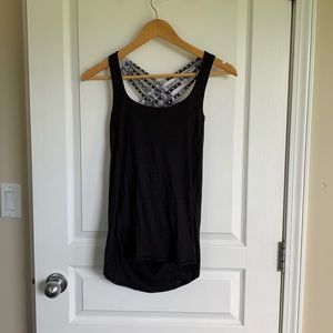 Lululemon tank with built in bra and low back